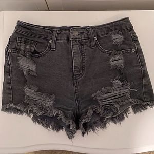 WILD FABLE high rise short